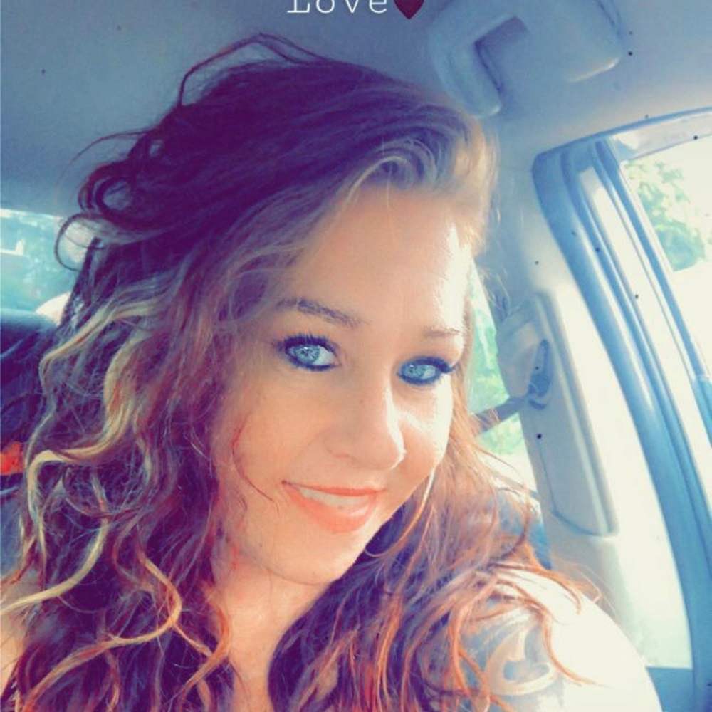 Meet your Posher, Jenn